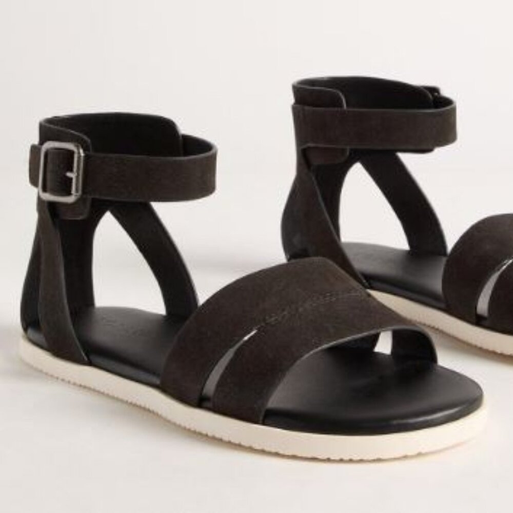 Torrid Two Piece Footbed Sandal (NEW)